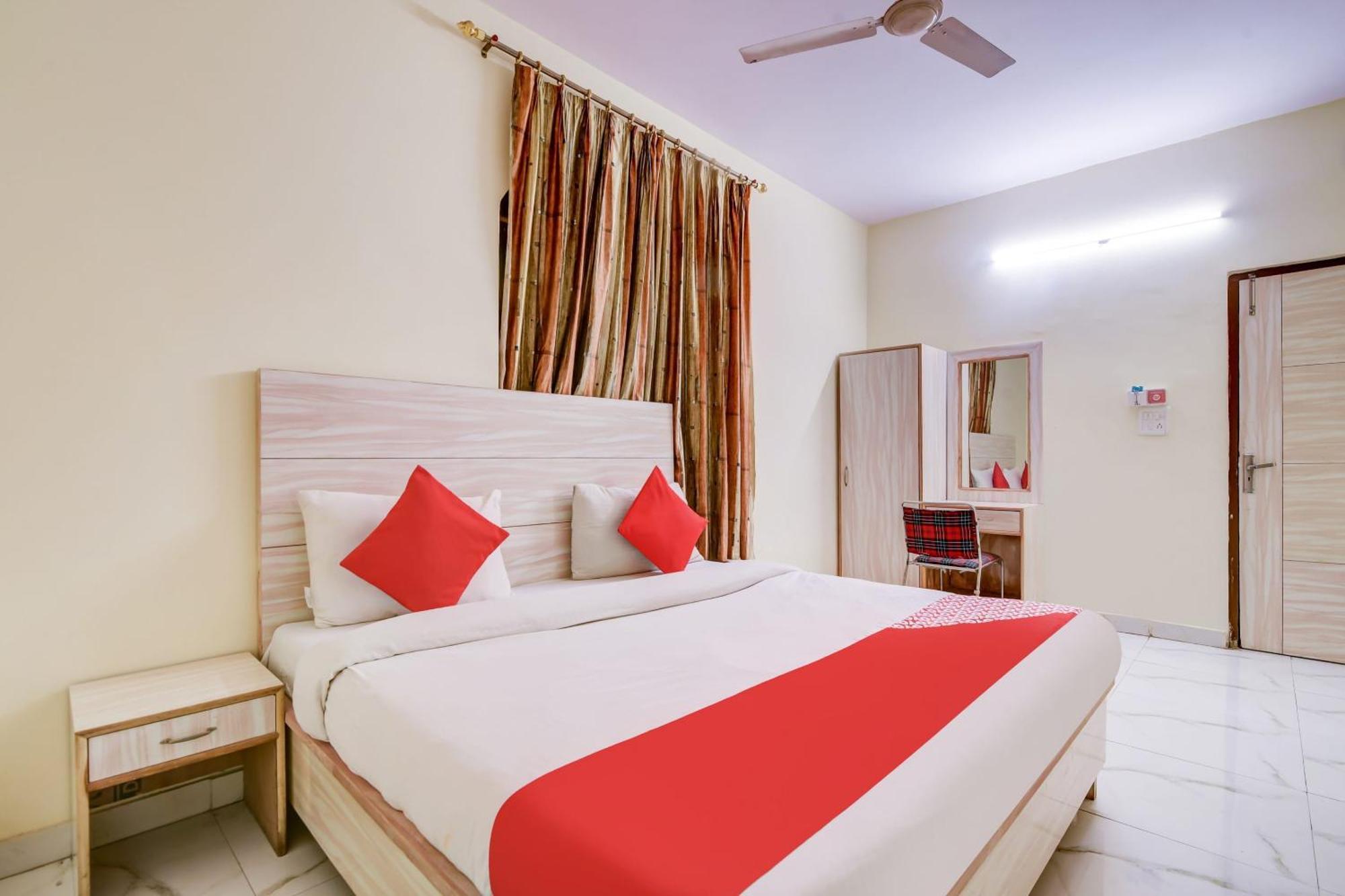 Hotel O 74192 Vishwakarma Palace Dillí Exteriér fotografie