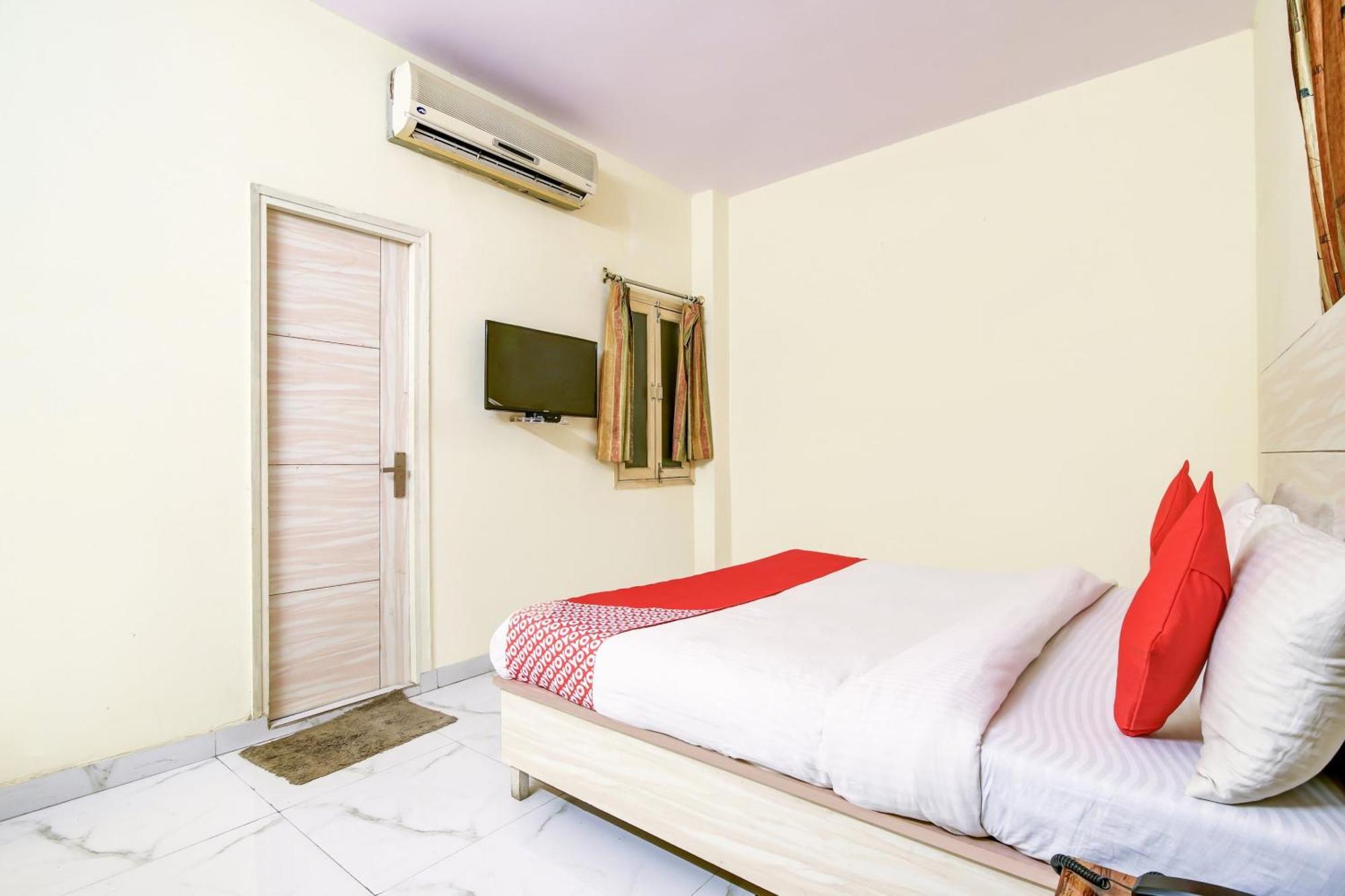 Hotel O 74192 Vishwakarma Palace Dillí Exteriér fotografie