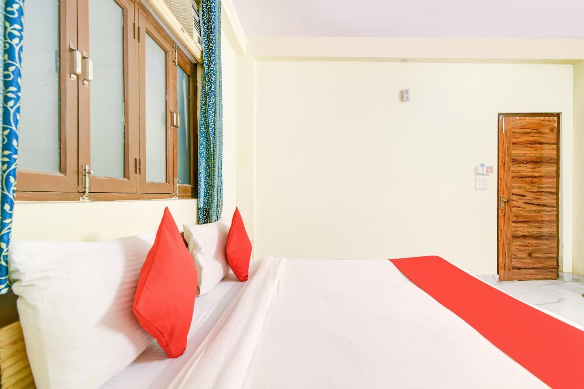 Hotel O 74192 Vishwakarma Palace Dillí Exteriér fotografie